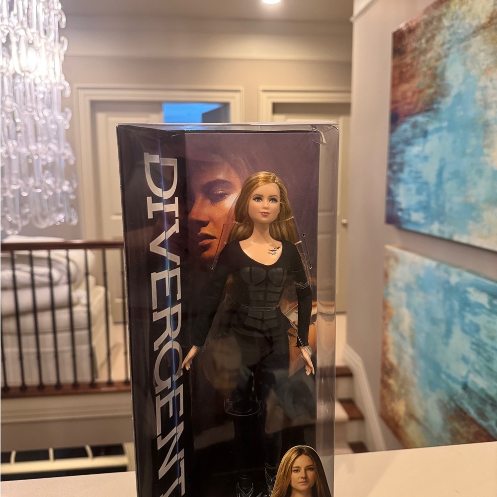 Barbie Collector Divergent “Tris” Collectible Doll